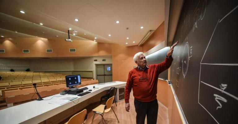 Università: sedute di laurea online ma solo il 4% dei corsi nasce già a distanza