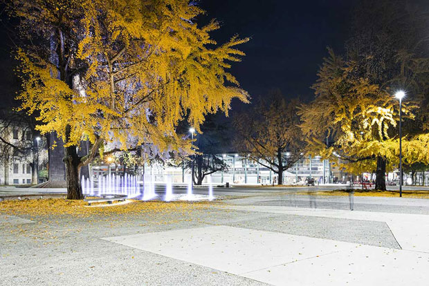 Una piazza a Bergamo